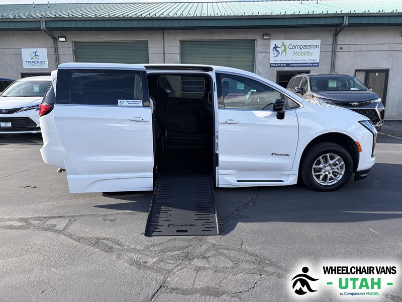 New 2027 Chrysler Pacifica