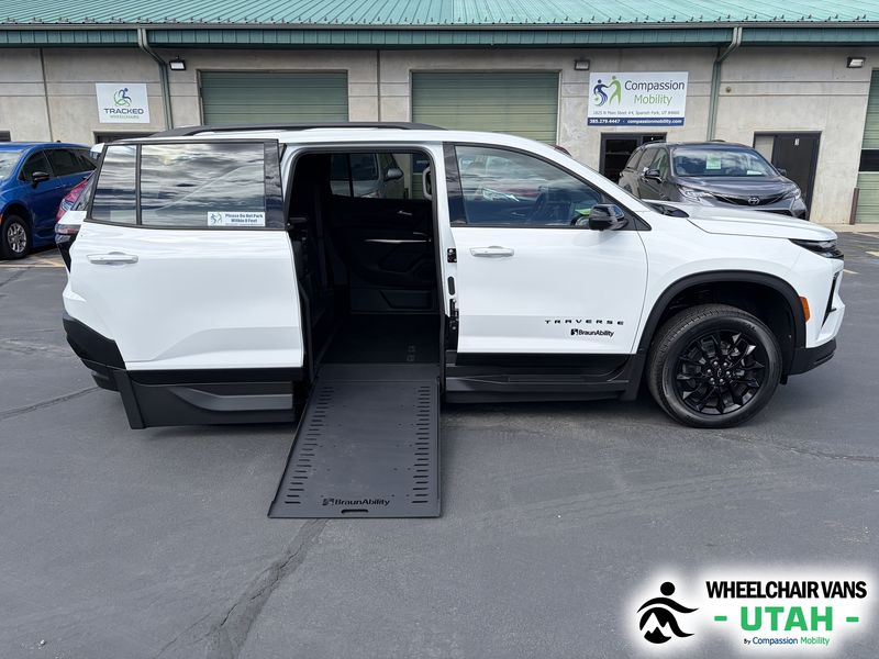 New 2026 Chevrolet Traverse