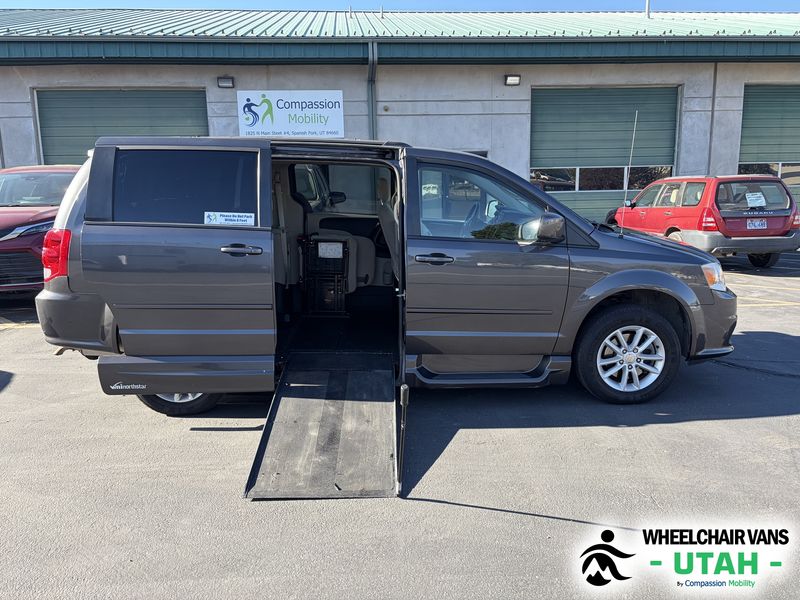 Used 2015 Dodge Grand Caravan